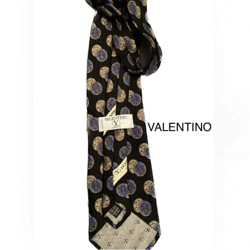 Valentino Silk Necktie - Picture 2 of 5